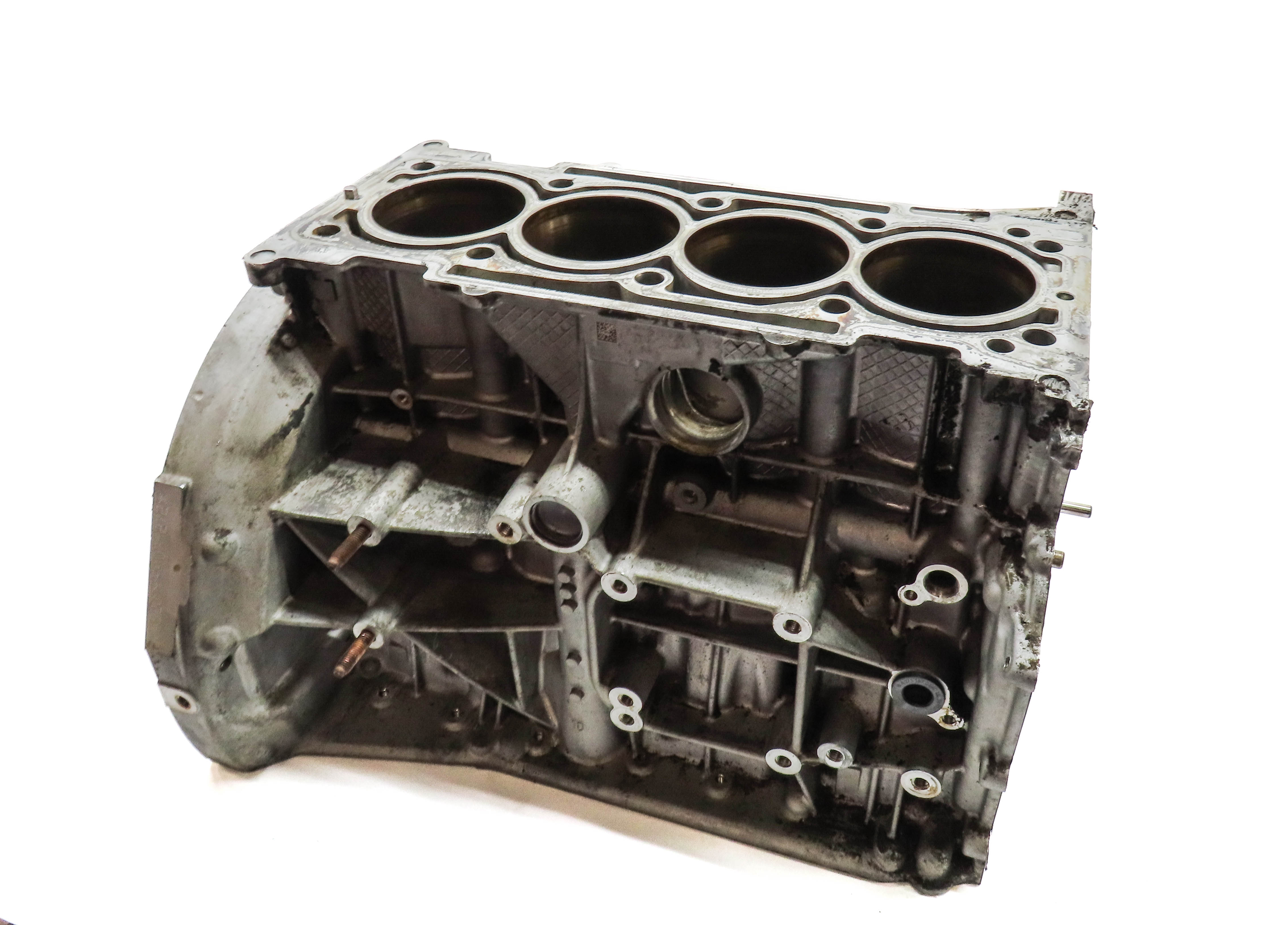 2015 MERCEDES C300 (W205) 2.0L (274.920) RWD ENGINE MOTOR CYLINDER BLOCK (139k) — exact item pictured